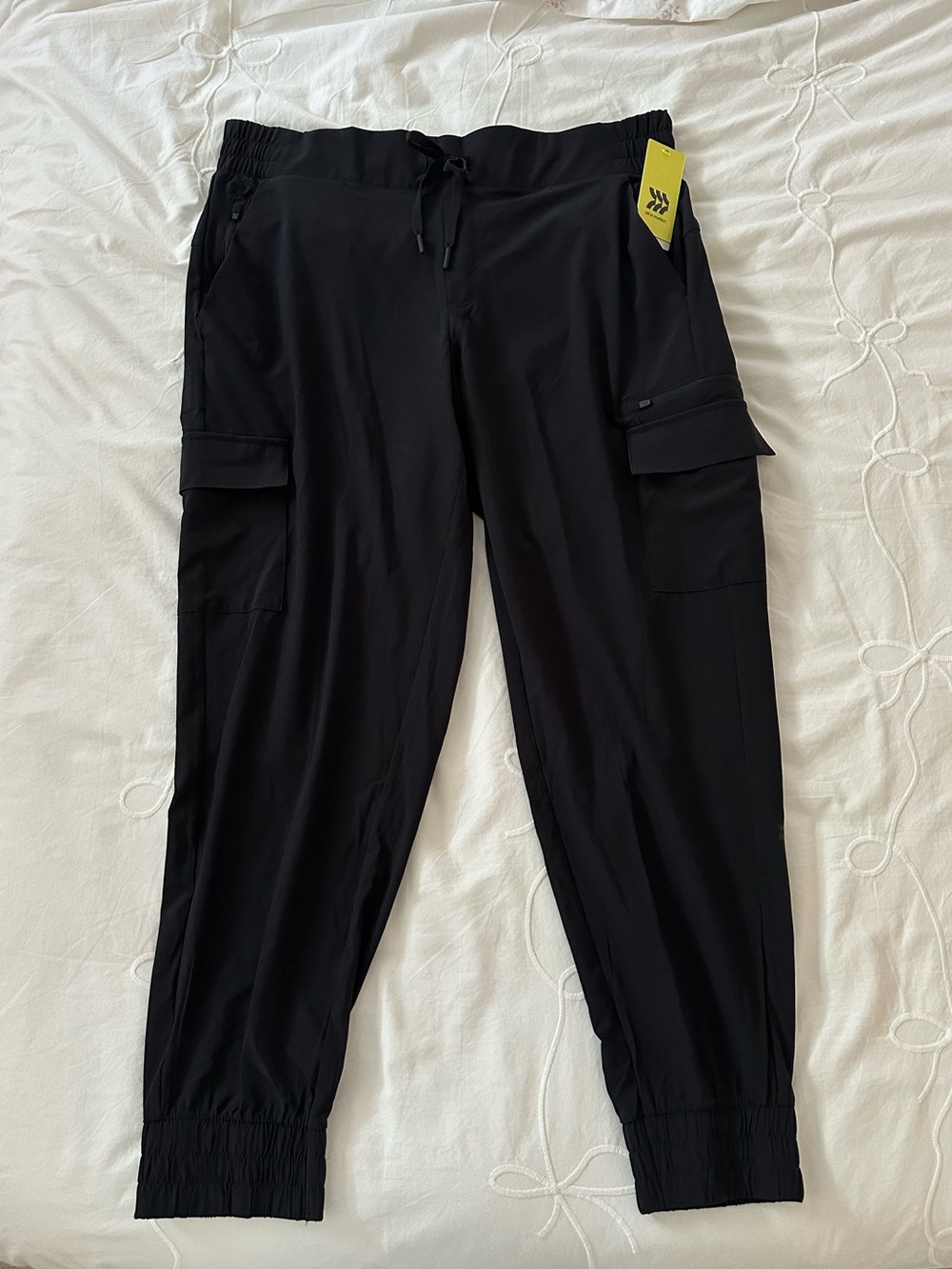 all in motion Black Cargo Jogger Pants NWT L